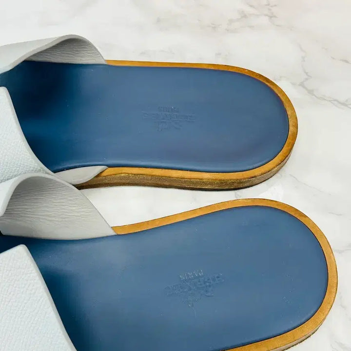 [BUNJANG] Hermès Izmir Blanc de Paris Blue Sandals / (41.5) 에르메스 이즈미르 블랑 드 파리 블루