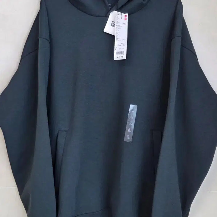 [BUNJANG] Uniqlo Hoodie Dark Green L Size / 유니클로 후드티 다크그린 L사이즈 새제품정가구매보관새제품100사이즈