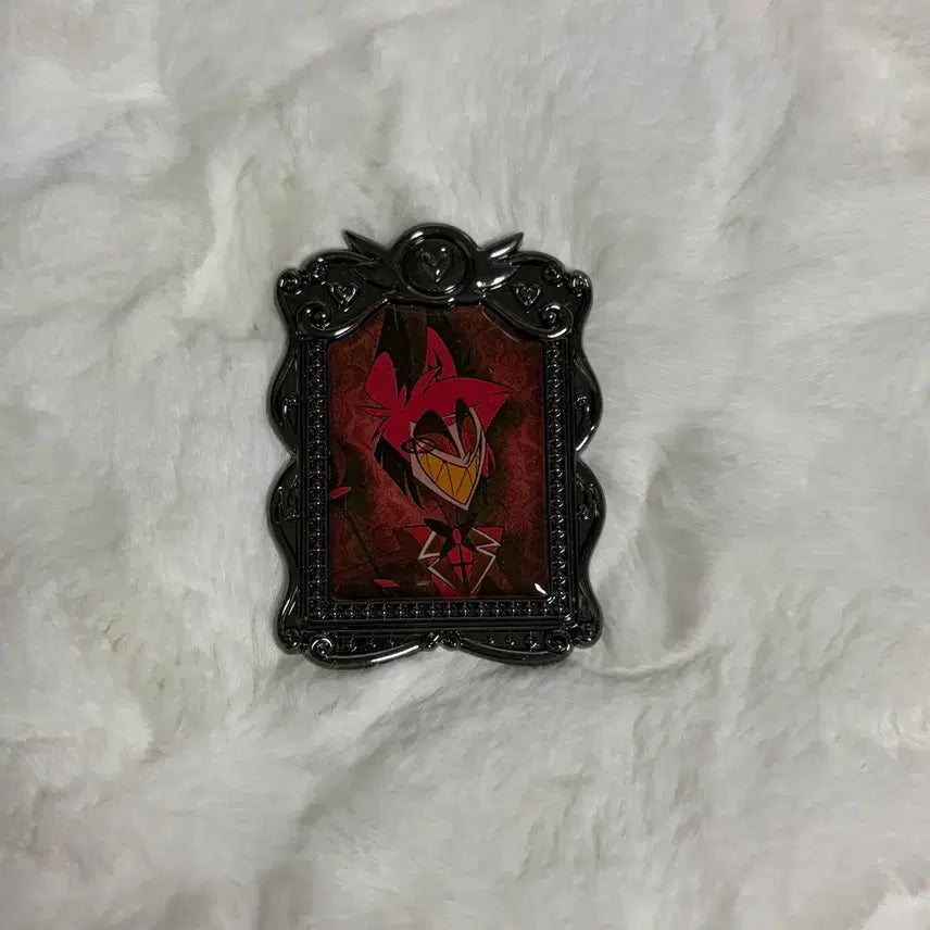 [SOLD OUT] 해즈빈호텔 알래스터 액자 가챠 양도