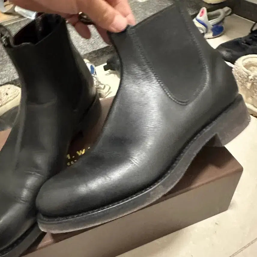 [SOLD OUT] R.M.Williams 첼시 부츠 블랙 8.5E