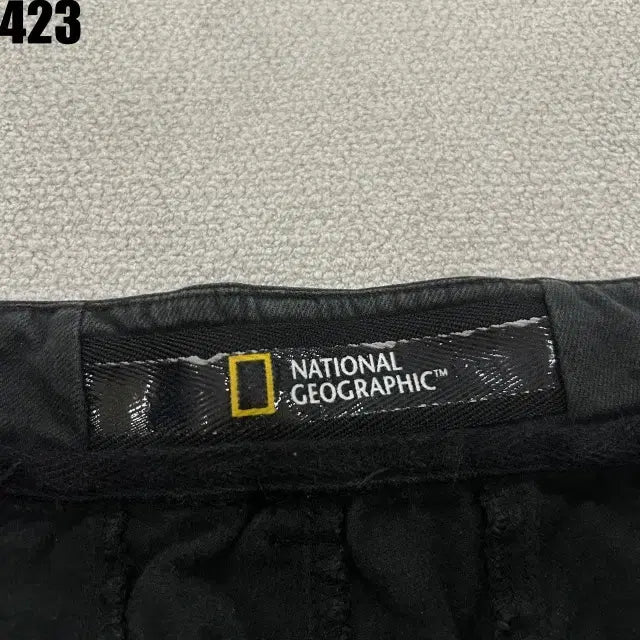 [BUNJANG] National Geographic Black Cargo Jogger Pants (Size M) / 내셔널지오그래픽 블랙 카고 조거팬츠 m