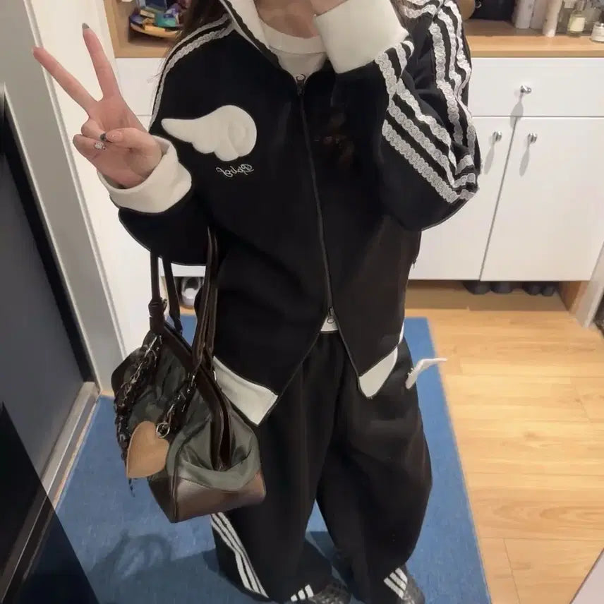[BUNJANG] Subculture Wing Embroidery Zip-up Jersey / 서브컬처 날개 자수 집업 져지