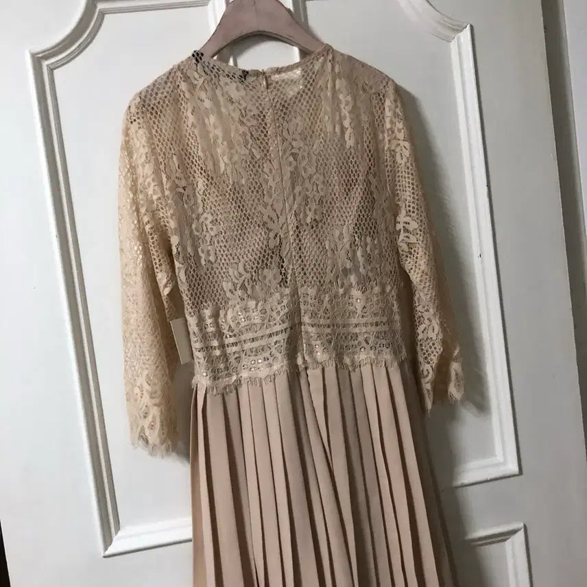 [BUNJANG] Zara Lace See-Through Pleated Long Dress / 새옷) Zara 자라 레이스 시스루 플리츠 롱 원피스 하객룩 결혼식