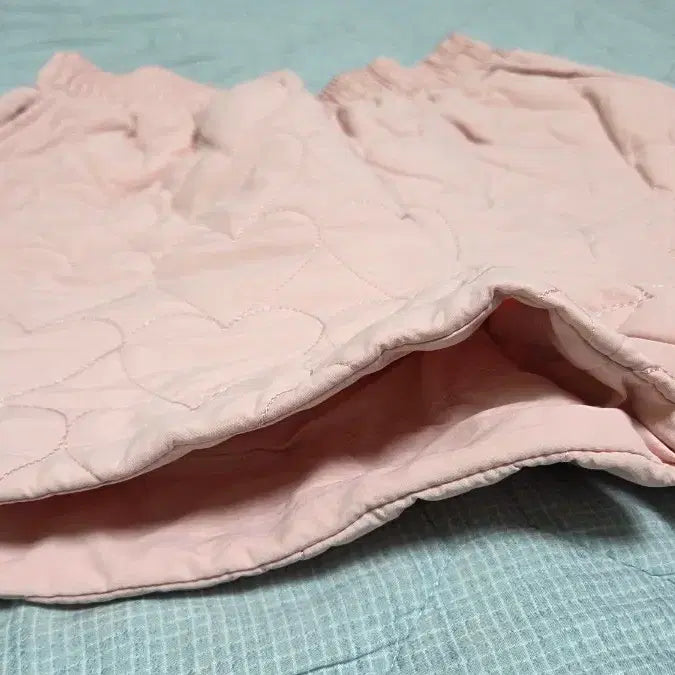 [BUNJANG] Pink Heart Quilted Shorts M / 핑크 하트 퀼팅 숏팬츠 M