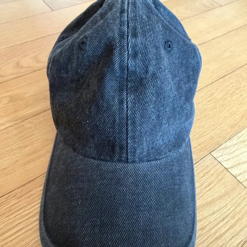 [SOLD OUT] 준지 자수로고 흑청 볼캡 (F)