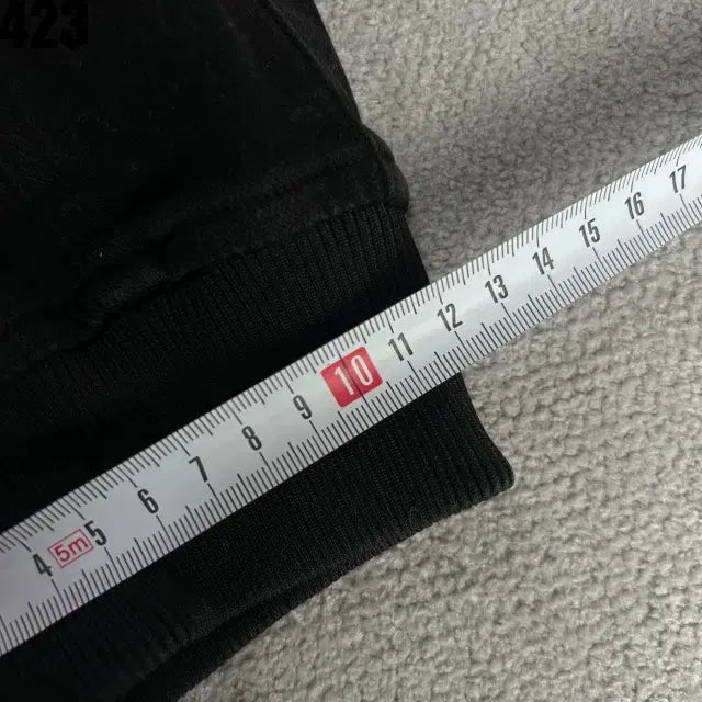 [SOLD OUT] 내셔널지오그래픽 블랙 카고 조거팬츠 m