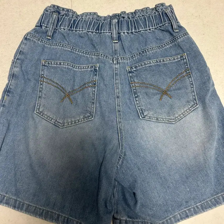 [SOLD OUT] 럭키슈에뜨청반바지36