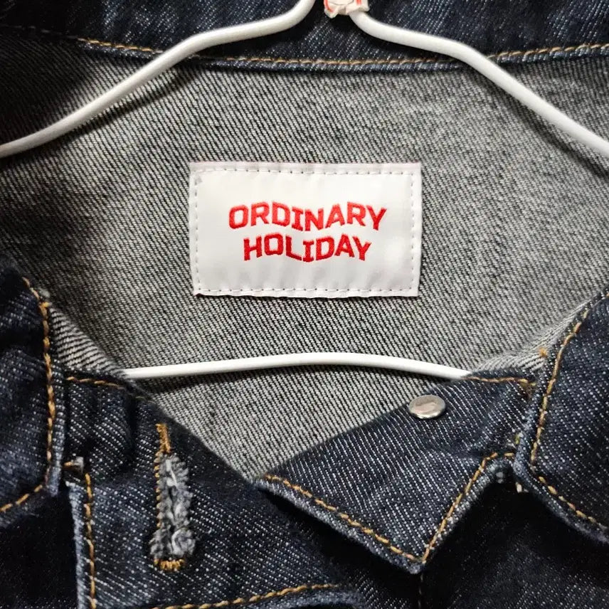 [SOLD OUT] ORDINARY HOLIDAY 데님 크롭 자켓 S