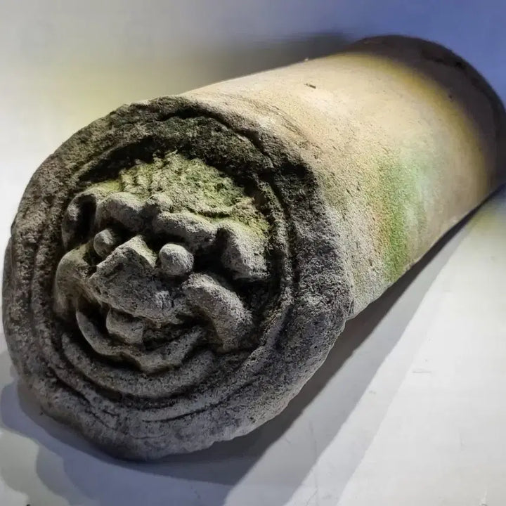 [BUNJANG] Antique Korean Demon Face Roof Tile / 귀면와당