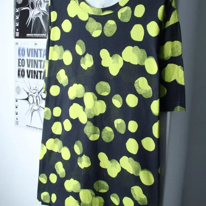 [BUNJANG] Cos Big Size Dot Pattern Short Sleeve T-shirt / W(XL-3XL) 코스 반팔 티셔츠 빅사이즈 도트 블랙 한정판-18609