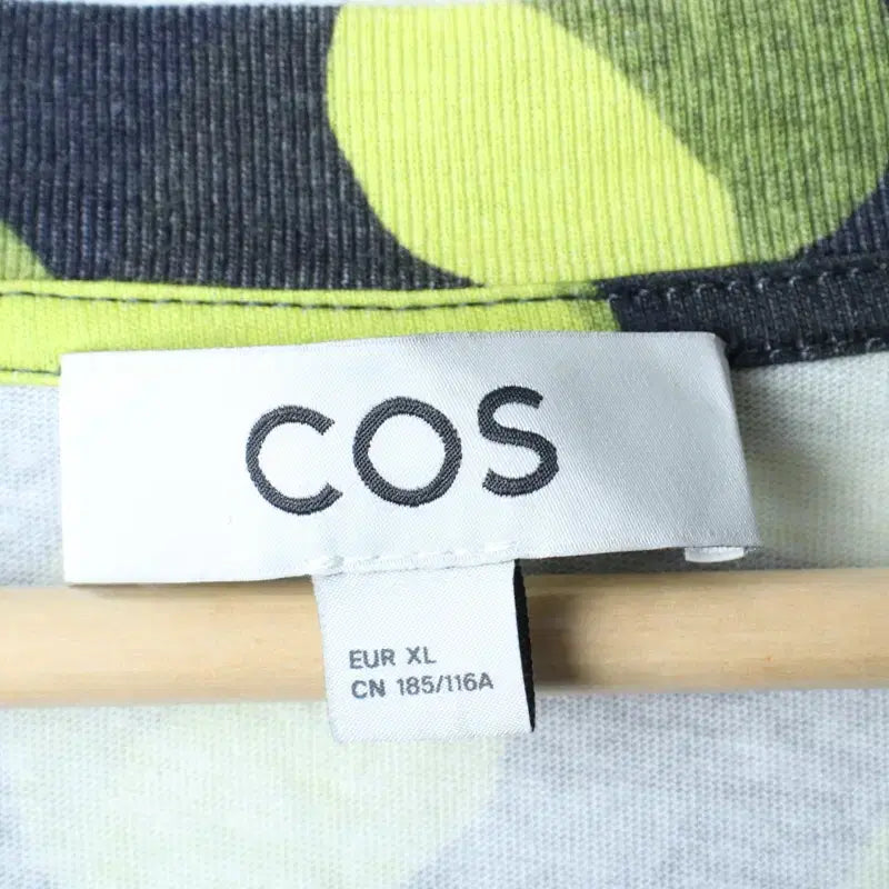 [BUNJANG] Cos Big Size Dot Pattern Short Sleeve T-shirt / W(XL-3XL) 코스 반팔 티셔츠 빅사이즈 도트 블랙 한정판-18609