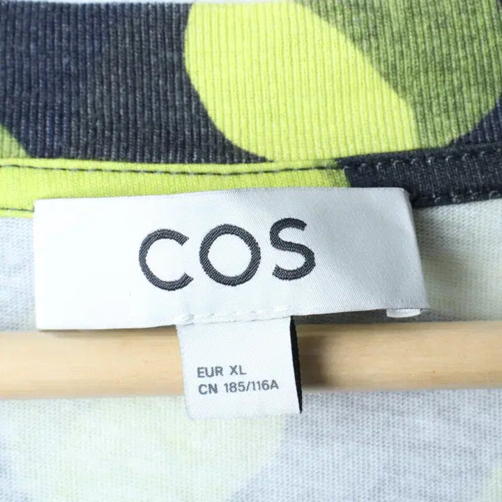 [BUNJANG] Cos Big Size Dot Pattern Short Sleeve T-shirt / W(XL-3XL) 코스 반팔 티셔츠 빅사이즈 도트 블랙 한정판-18609