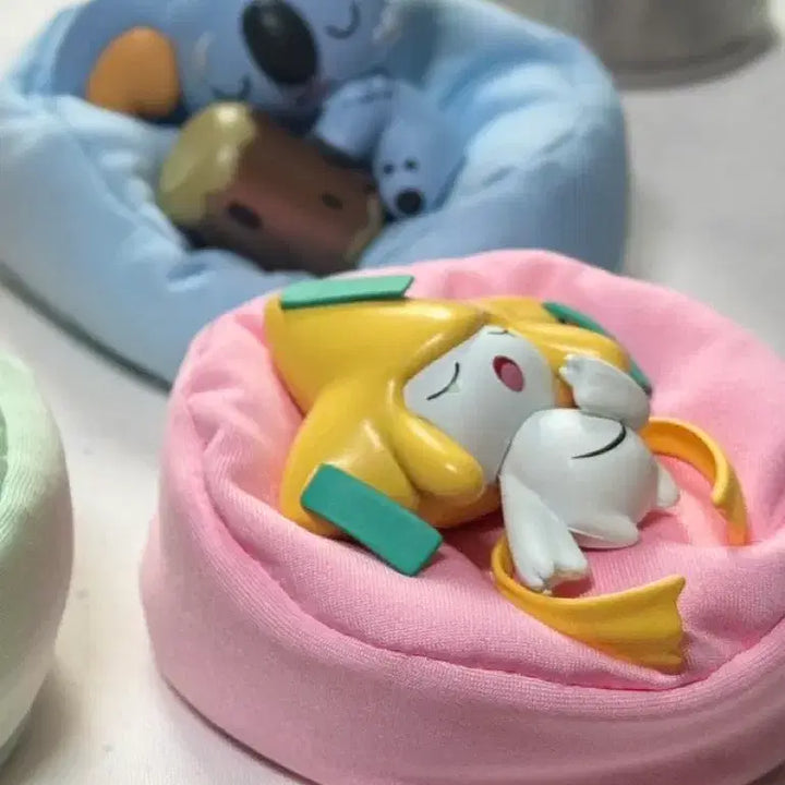 [BUNJANG] Pokemon Sleeping Cushion Figure / 포켓몬 잠자는 쿠션 피규어