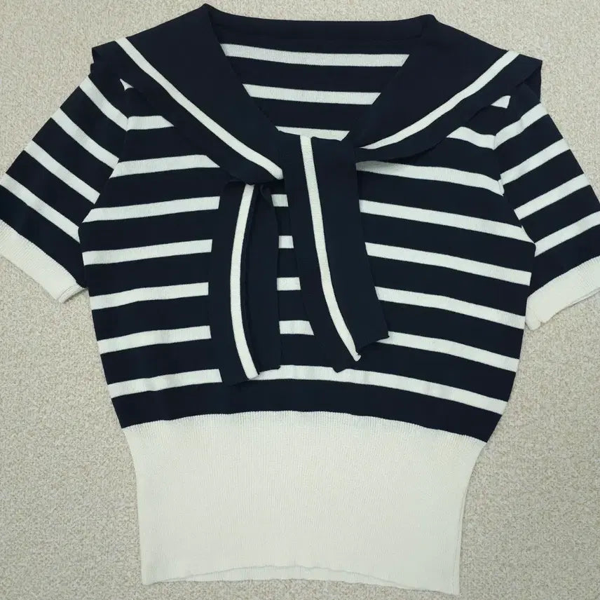 [BUNJANG] Sailor Collar Knit Top / (F)여성 세일러카라 반팔 니트 리본