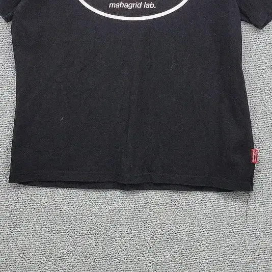 [BUNJANG] Mahagrid Printed Black T-Shirt (S) / 마하그리드 프린팅 블랙 반팔티 S