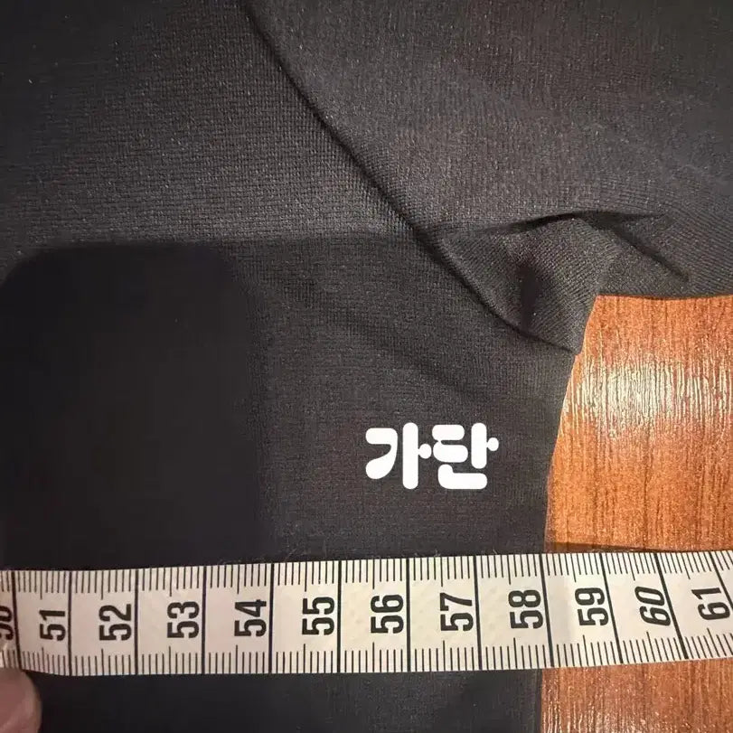 [SOLD OUT] 에르메스 블랙 포켓 반팔 티셔츠