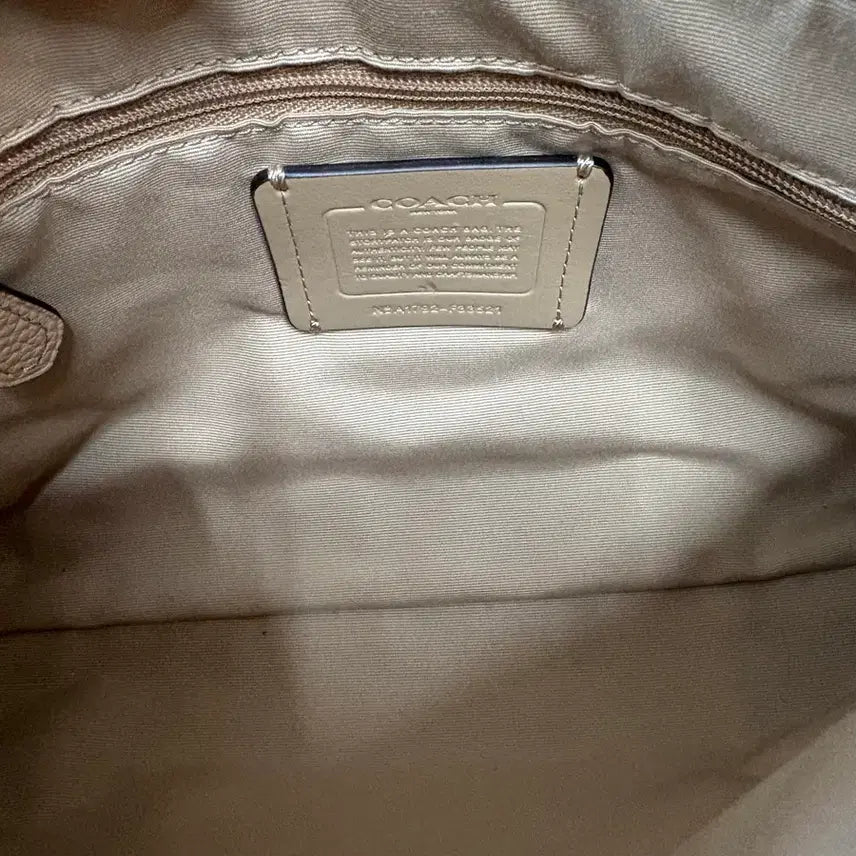 [BUNJANG] Coach Beige Leather Handbag / 코치 가방