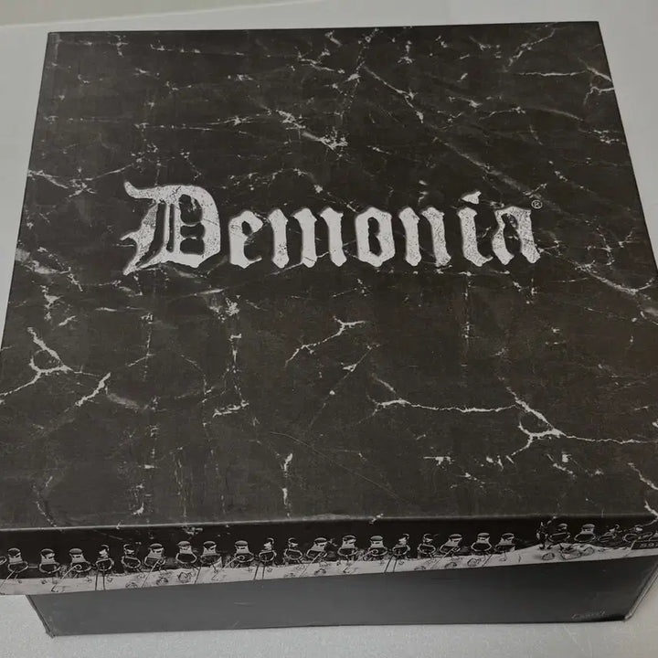 [BUNJANG] Demonia Stomp High US6 Boots / 데모니아 스톰프 하이 us6