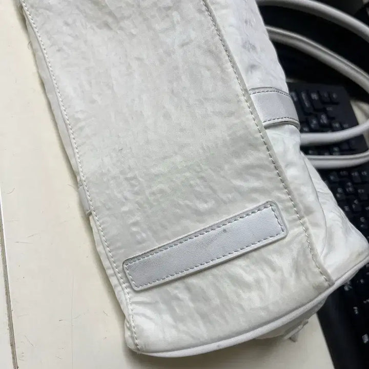 [BUNJANG] Matinkim Sporty Tote Bag White / 마땡킴 마뗑킴 스포티 토트백 가방 화이트
