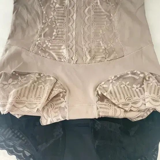 [BUNJANG] Unspecified Brand Shaping Panties 1+1 / 보정 팬티 새상품1+1