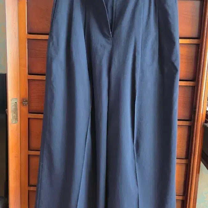 [BUNJANG] Time Navy Wide Pleated Slacks / 타임  네이비 와이드 핀텍 슬랙스