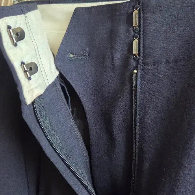 [BUNJANG] Time Navy Wide Pleated Slacks / 타임  네이비 와이드 핀텍 슬랙스