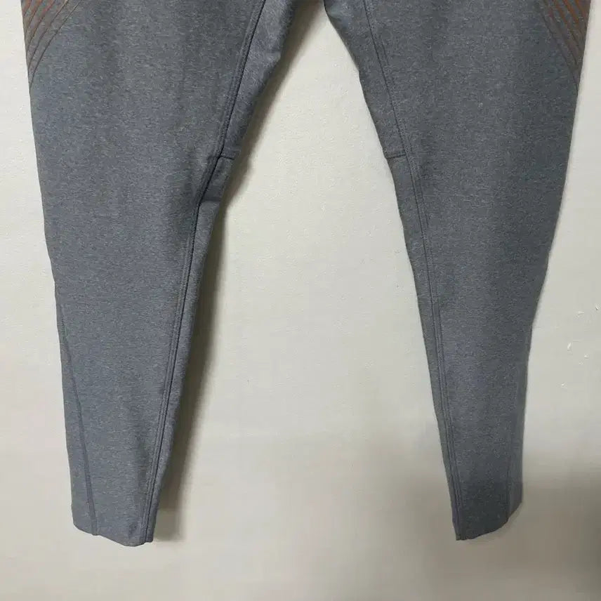 [BUNJANG] MPG Functional Leggings (Size 55-66) / 미사용 55-66 MPG 기능성 레깅스 정품