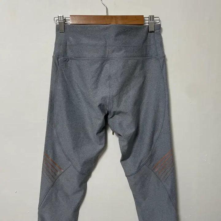 [BUNJANG] MPG Functional Leggings (Size 55-66) / 미사용 55-66 MPG 기능성 레깅스 정품