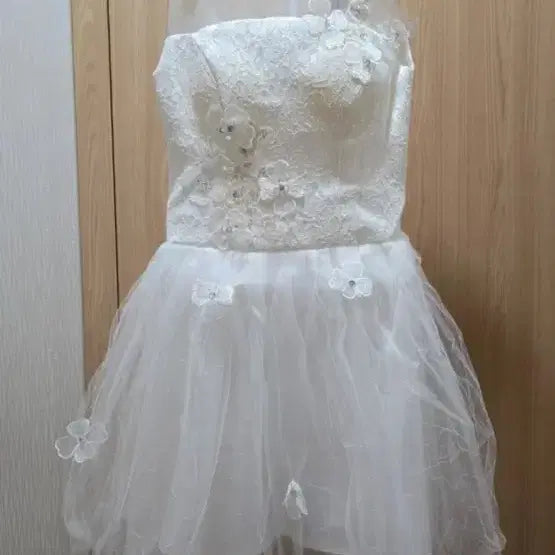 [BUNJANG] White Floral Lace Chiffon Midi Dress / 여성 화이트 플라워 장식 쉬폰 원피스