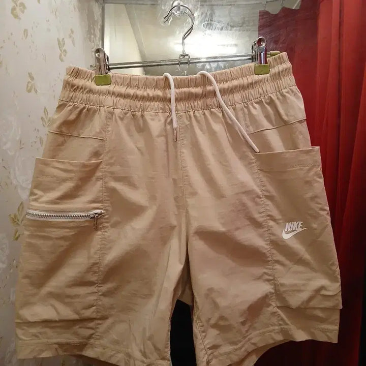 [BUNJANG] Nike Beige Shorts Unisex L / 7/51 나이키 베이지 반바지 남여공용 L