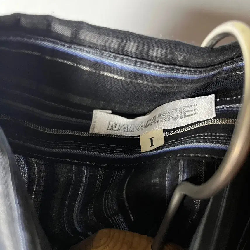 [BUNJANG] Naracamic Striped Shirt / [Naracamic] 나라카미체 스트라이프 셔츠