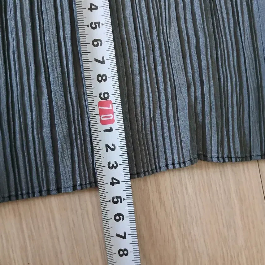 [BUNJANG] Pleated Gradient Long Vest / 플리츠 주름 롱 조끼 청색 그라데이션