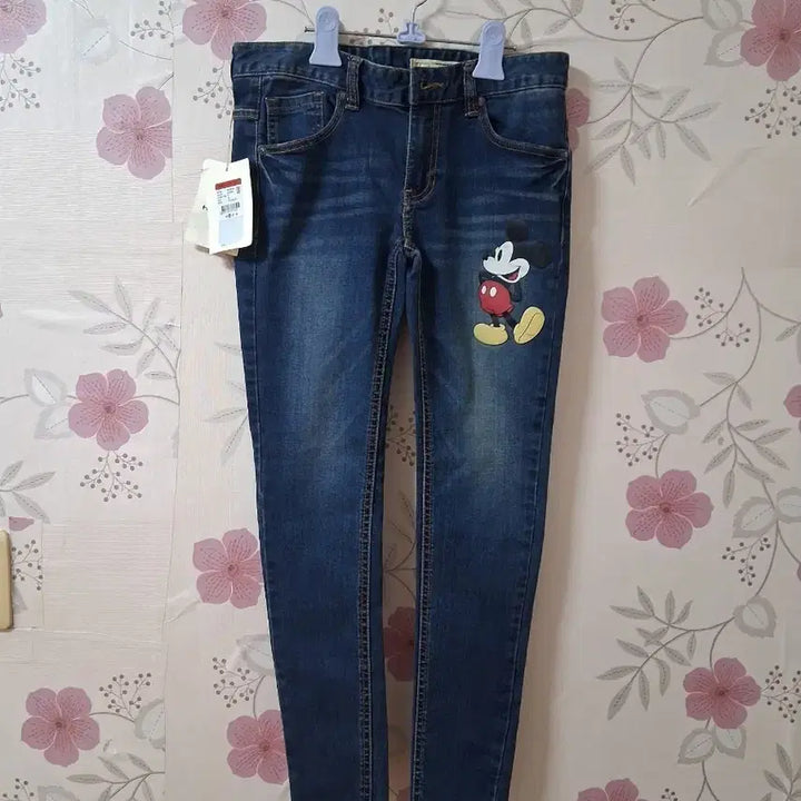 [SOLD OUT] 디즈니 택가 109000원 청바지