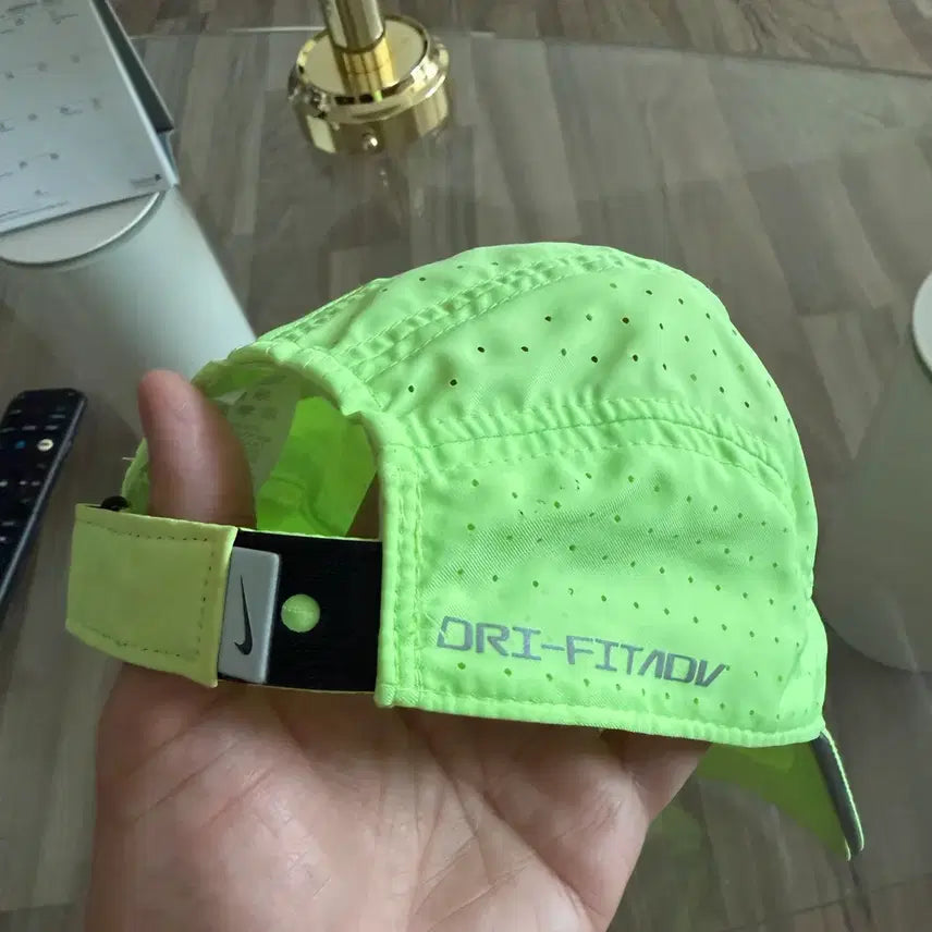[BUNJANG] Nike Dri-FIT Running Cap Chicago Marathon 2022 / 나이키 드라이핏 러닝캡 2022 시카고마라톤 형광
