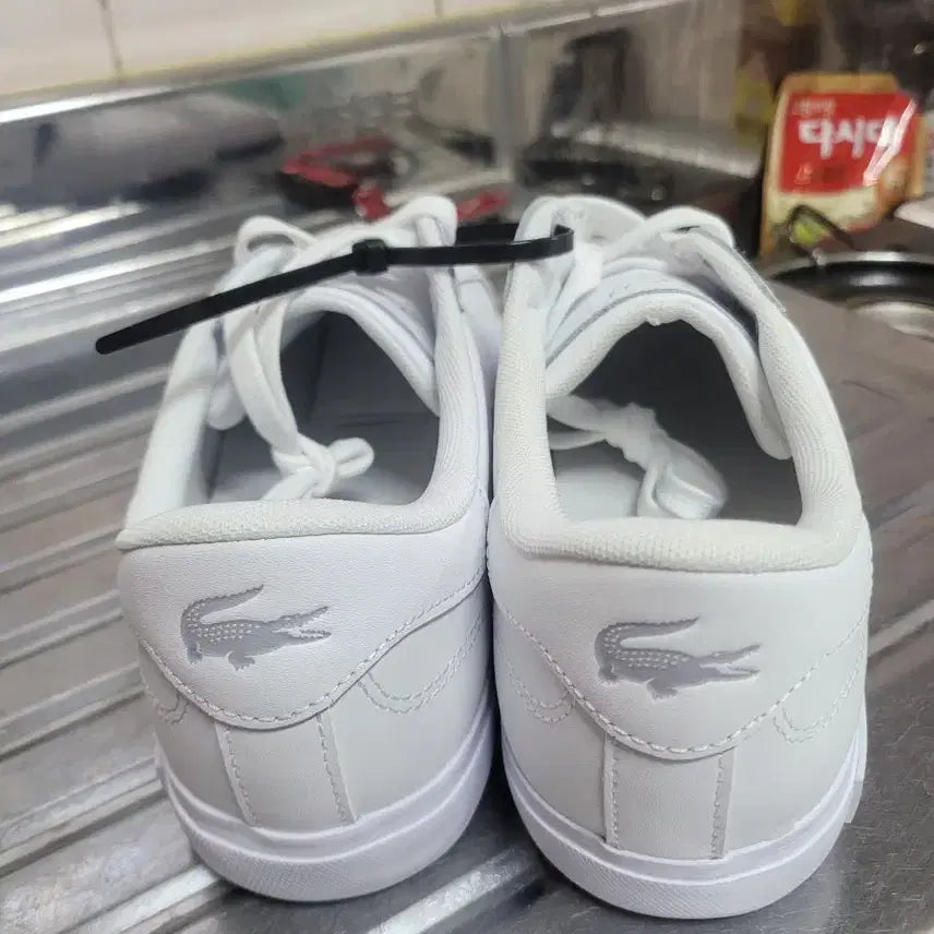 [BUNJANG] Lacoste Powercourt 125 2 SMA Sneakers / 라코스테 파워코트 125 2 SMA 화이트 265