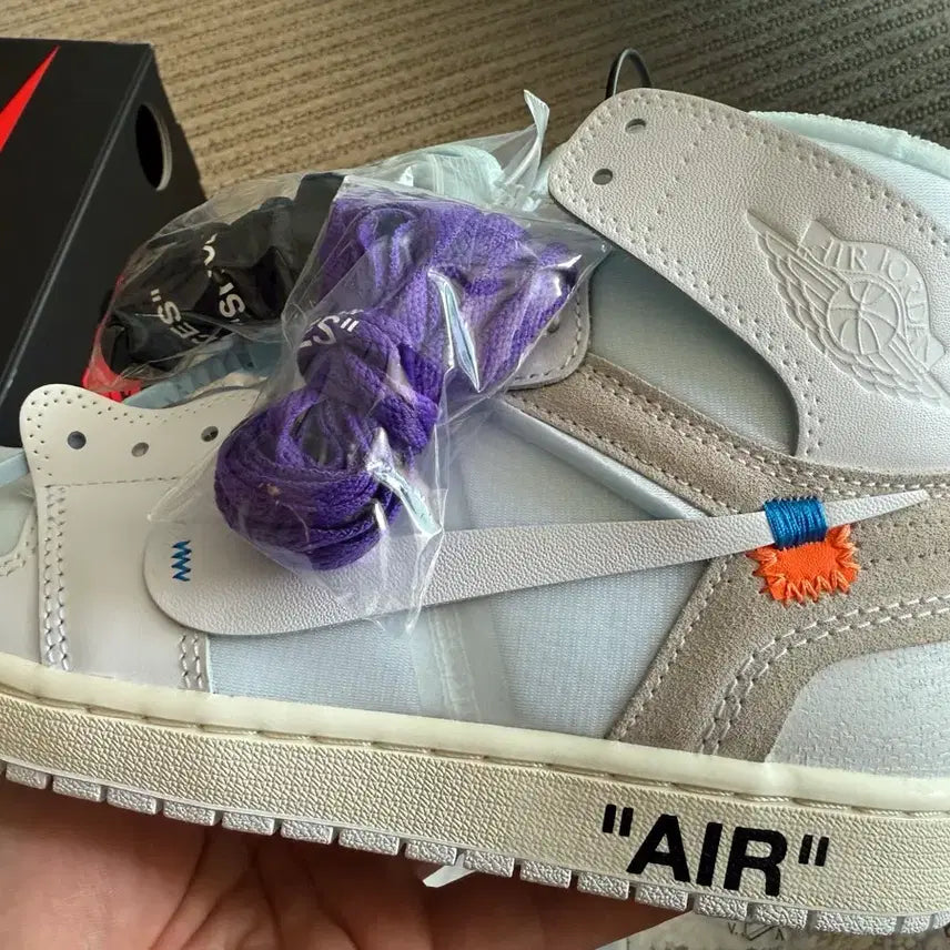 [BUNJANG] Nike Air Jordan 1 Virgil Abloh VAA Sneakers / 조던1 버질아블로 VAA 285