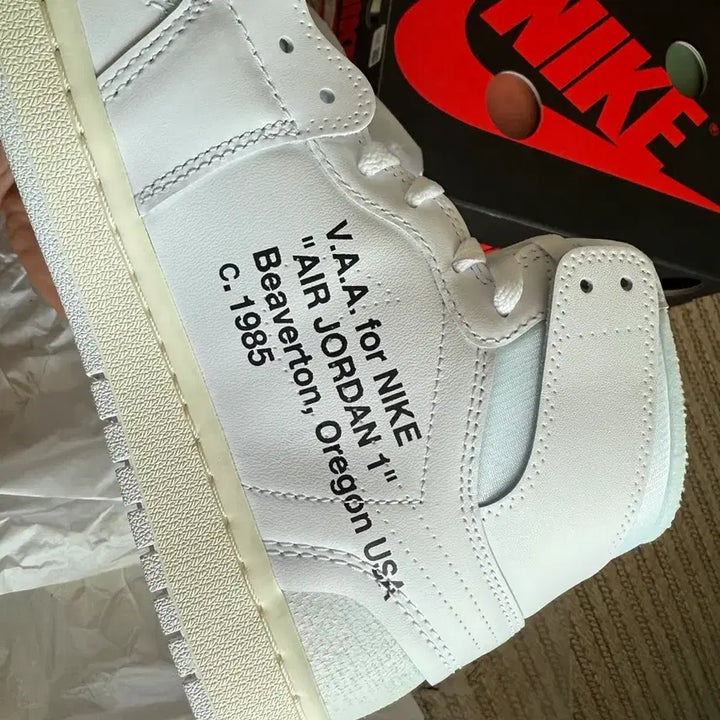 [BUNJANG] Nike Air Jordan 1 Virgil Abloh VAA Sneakers / 조던1 버질아블로 VAA 285