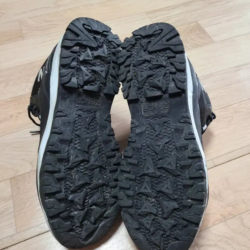 [SOLD OUT] 남성)잔카 레져 하이탑 워킹화 (280m)