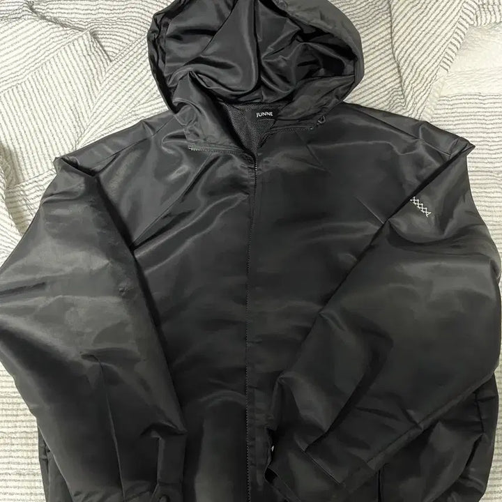 [SOLD OUT] 준느 바람막이