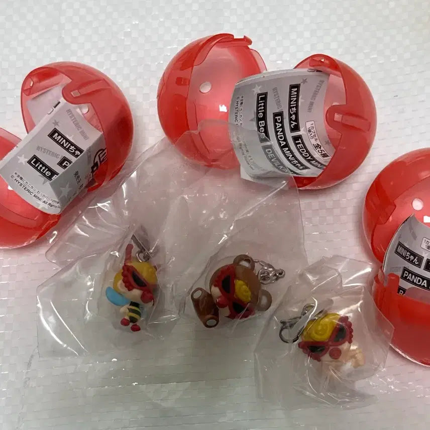 [BUNJANG] Hysteric Glamour Gacha Set / 히스테릭글래머 가챠 세트 3개