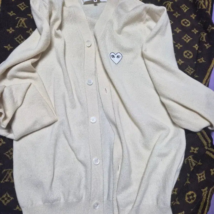 [BUNJANG] Comme des Garcons Play Ivory Cardigan / 꼼데가르송 플레이 가디건 아이보리 M