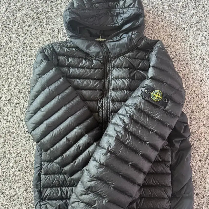 [BUNJANG] Stone Island Lightweight Padded Jacket / 스톤아일랜드 경량 패딩