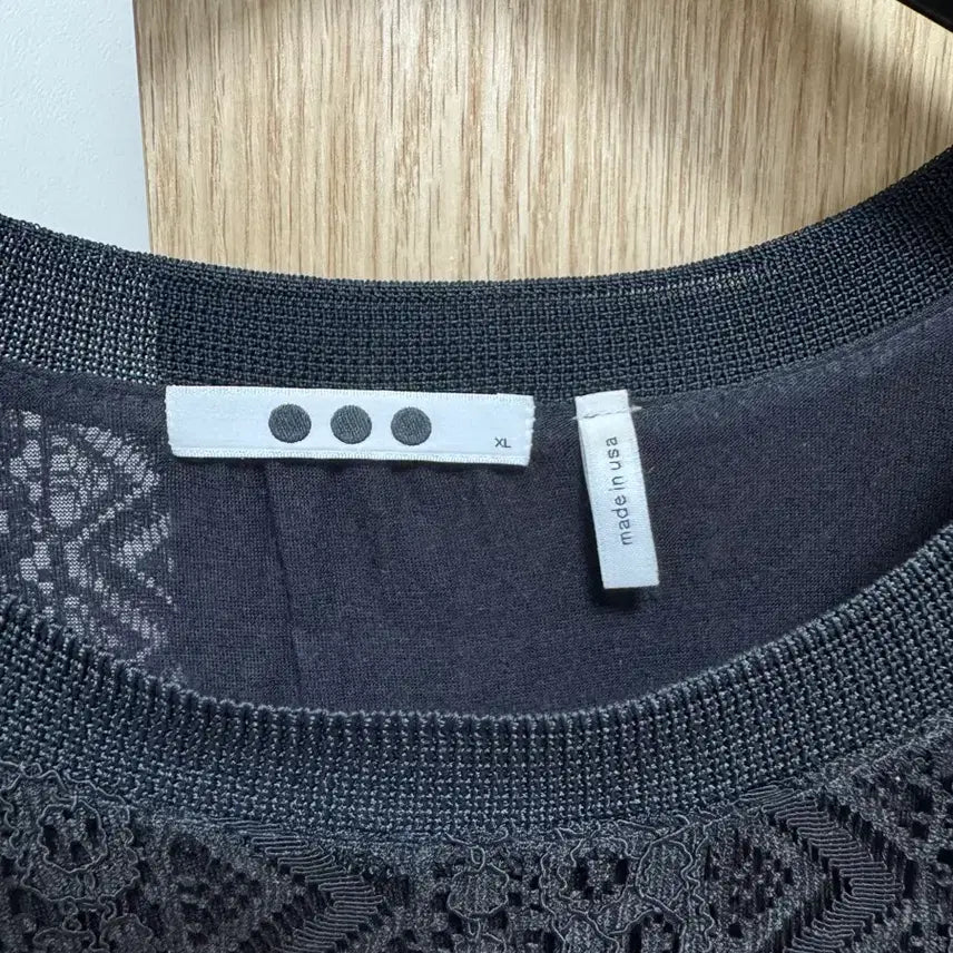 [BUNJANG] Three Dots Lace T-Shirt / Three dots 레이스티셔츠