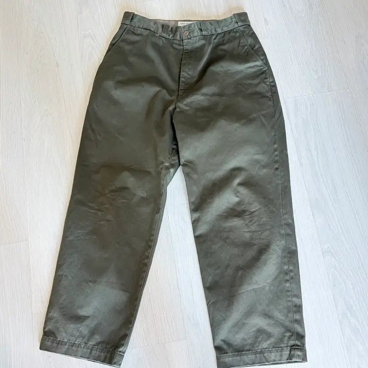 [SOLD OUT] ends and means 워크치노 올리브 m