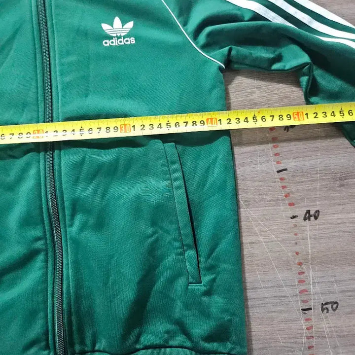 [BUNJANG] Adidas Adicolor Classic SST Green Track Top Jersey / 아디다스 아디컬러 클래식 SST 그린 트랙탑 져지 55