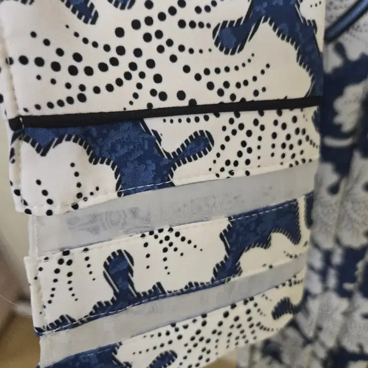 [BUNJANG] Floral Pattern Long Dress / 플라워 패턴 롱 원피스 네이비/화이트
