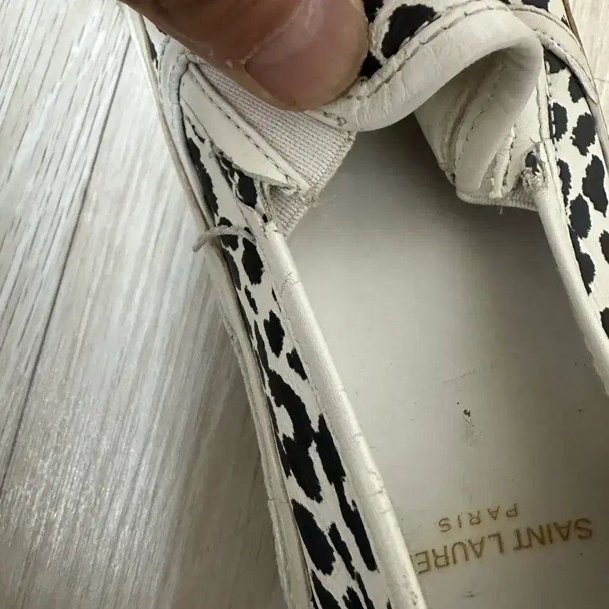 [BUNJANG] Saint Laurent Babycat Slip-on Sneakers / 생로랑 베이비캣 슬립온 스니커즈 36.5