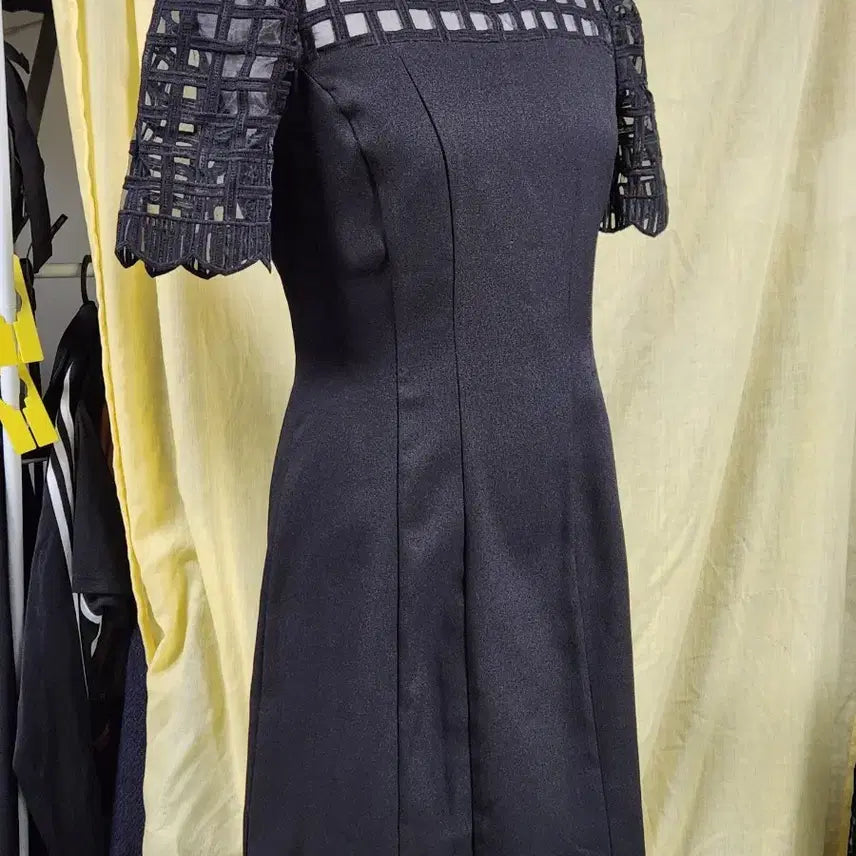 [BUNJANG] EnC Black Sheer Detail Dress Size 55 / EnC 블랙 시스루 포인트 원피스 55 / 하객룩