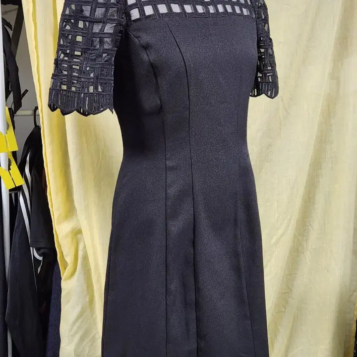 [BUNJANG] EnC Black Sheer Detail Dress Size 55 / EnC 블랙 시스루 포인트 원피스 55 / 하객룩