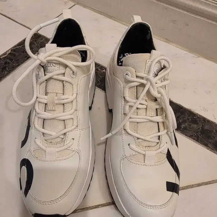 [BUNJANG] Michael Kors Cosmo Trainer Sneakers / 마이클코어스 코스모 트레이너 245mm